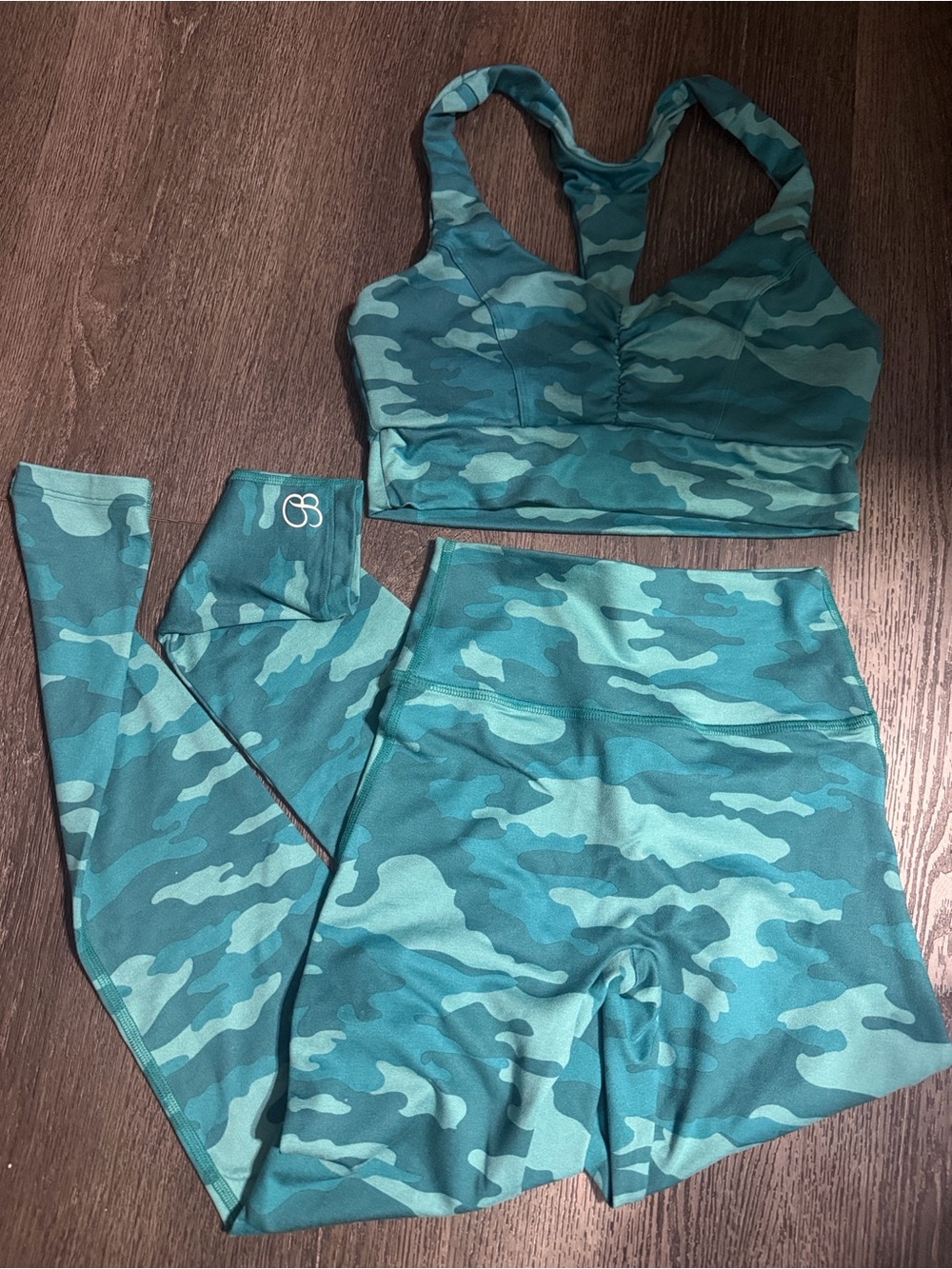 Bombshell sportswear Women’s Teal Camo Top and Bottoms Set